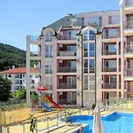 Apartment, Cavarna