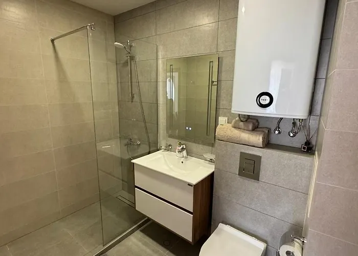 Apartment, * Kavarna