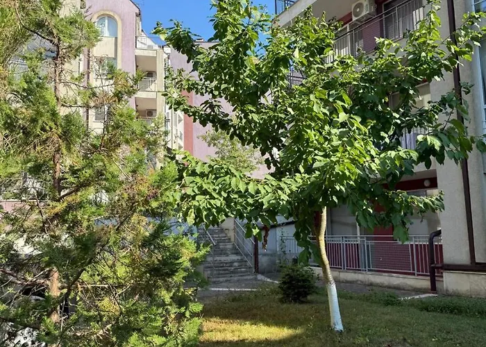 Lejlighed Apartment, *